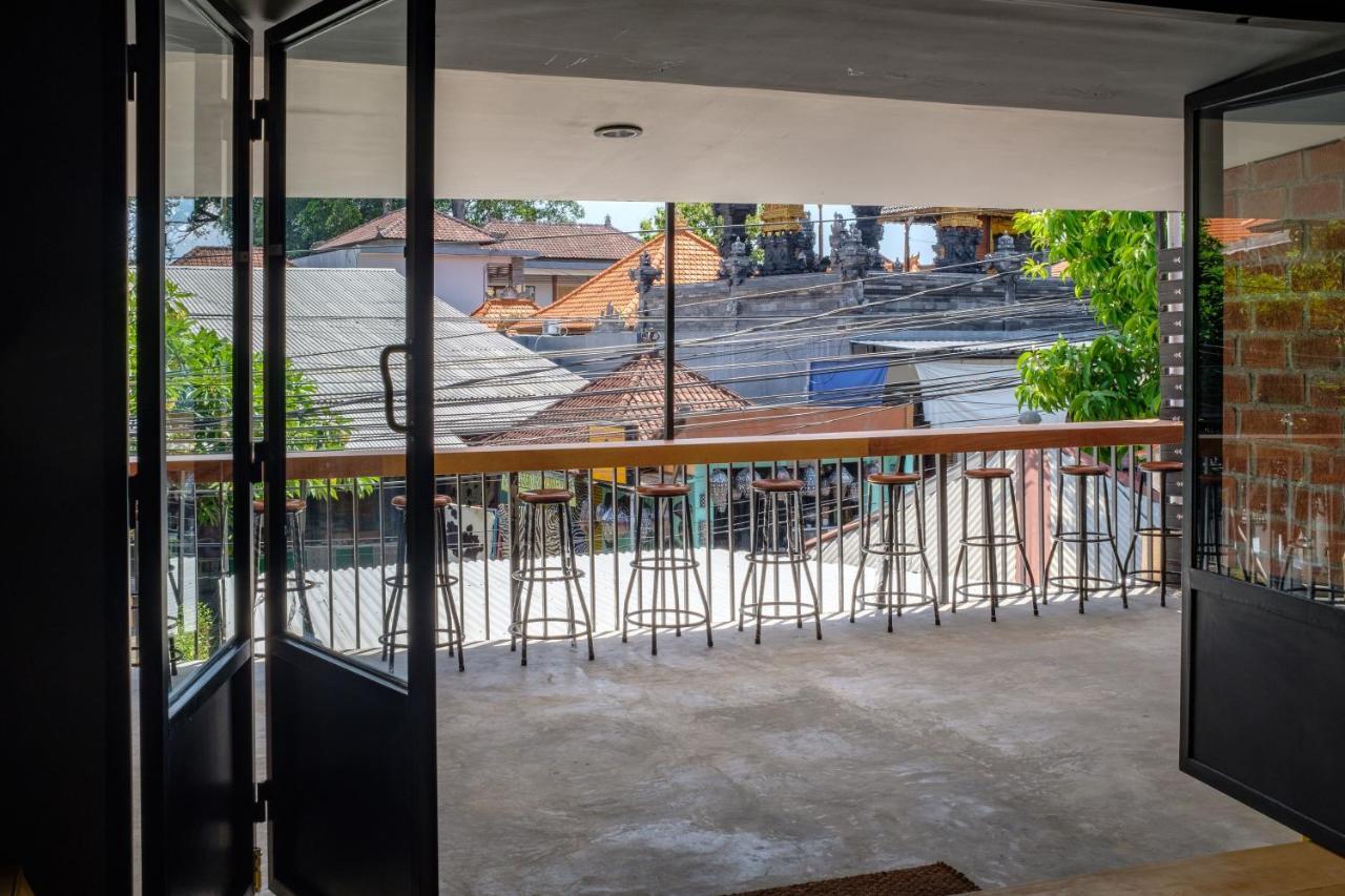 Kumpul Hostel Kuta Legian  Exterior photo